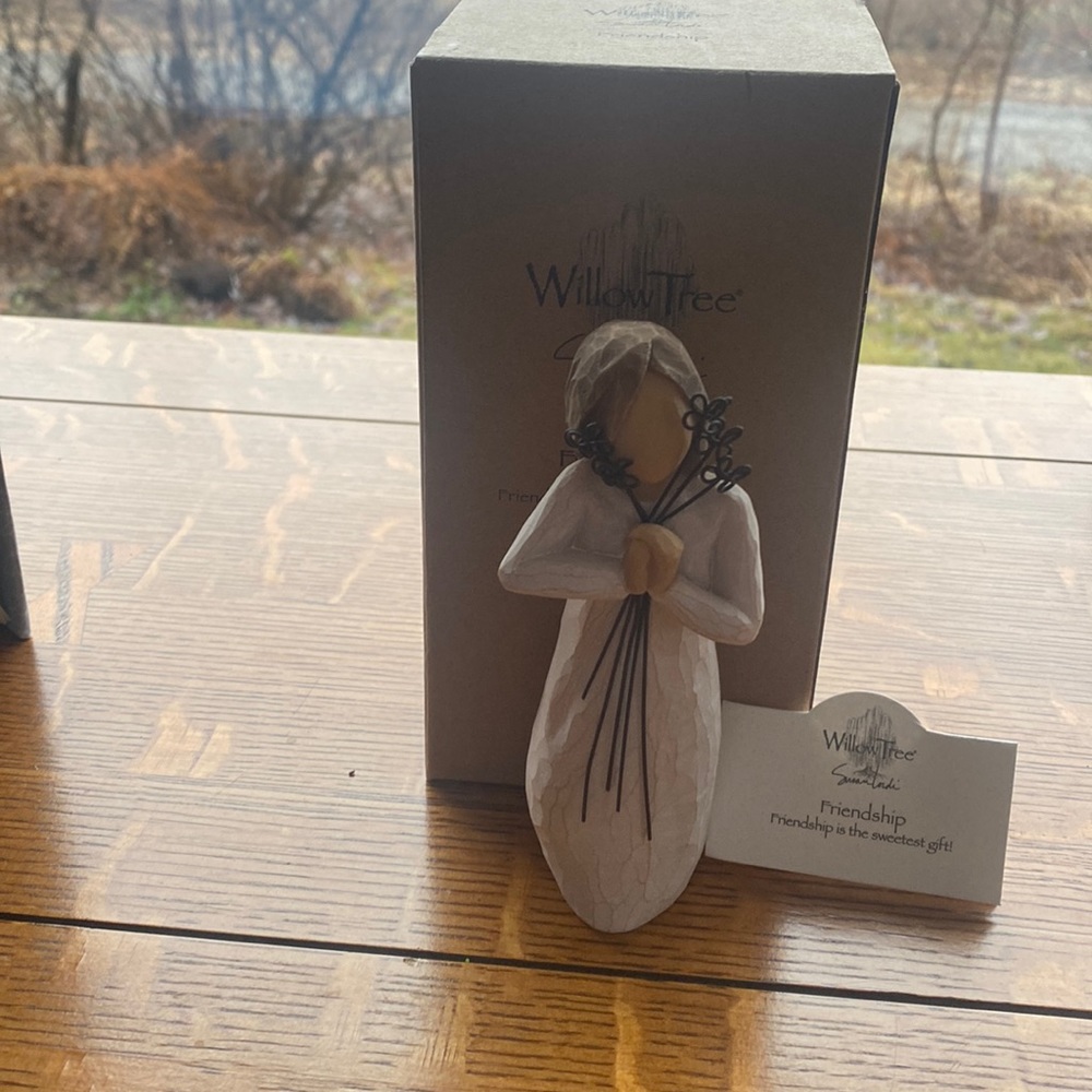 Willow tree statuette